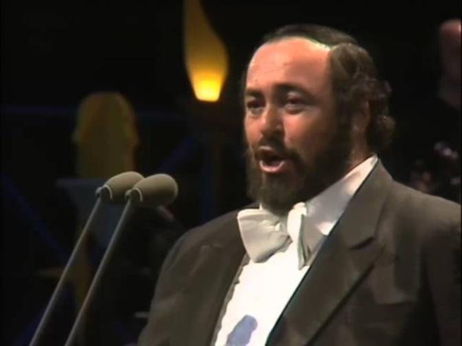 Luciano Pavarotti- 'O Paradiso'.