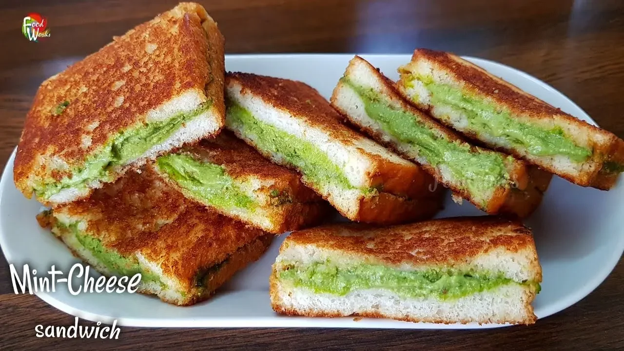 Easy healthy green sandwich | Quick breakfast sandwich| Indian vegetarian sandwich | Street food
