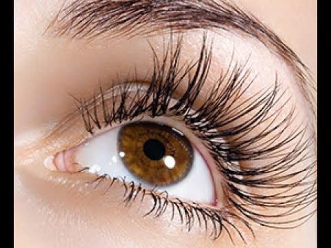 How To Grow Massive Eyelashes Fast 