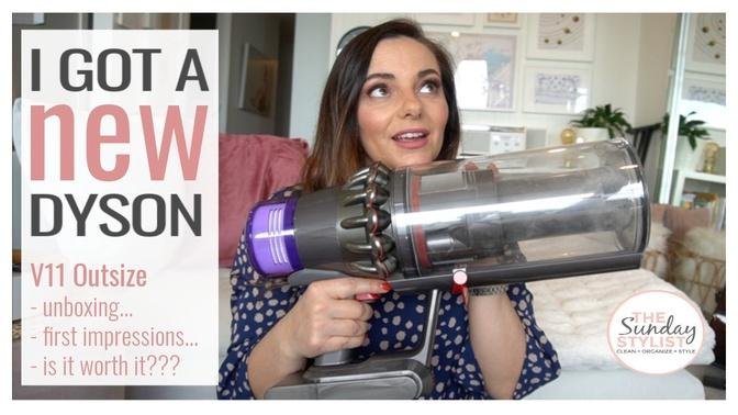 DYSON V11 OUTSIZE VACUUM CLEANER - REVIEW UNBOXING & FIRST IMPRESSIONS || THE SUNDAY STYLIST 