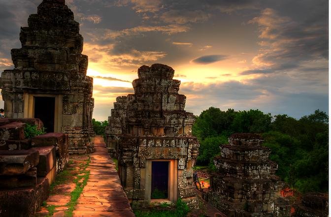 Phnom Bakheng | The Restoration of Cambodian Heritage