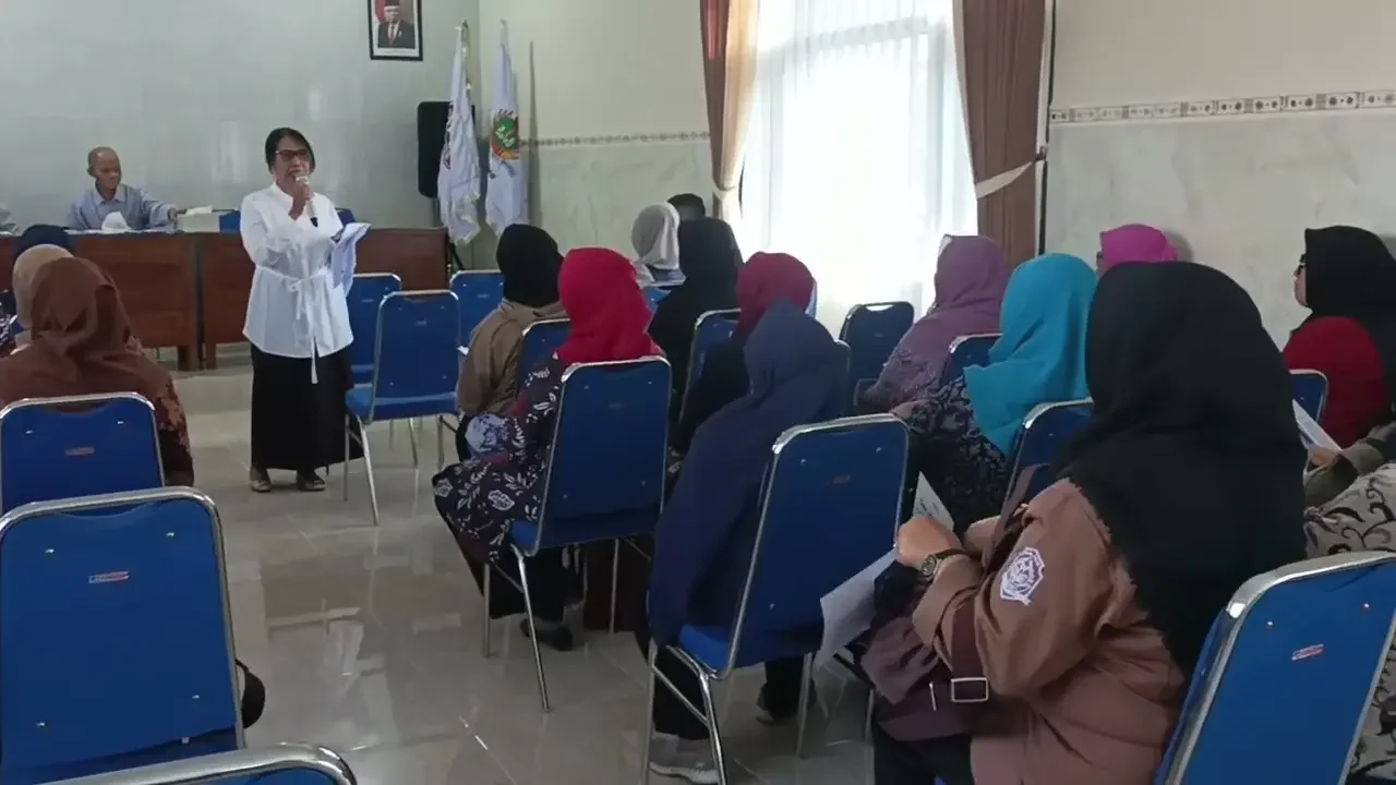 Sosialisasi Dunia Bersih & Indah**