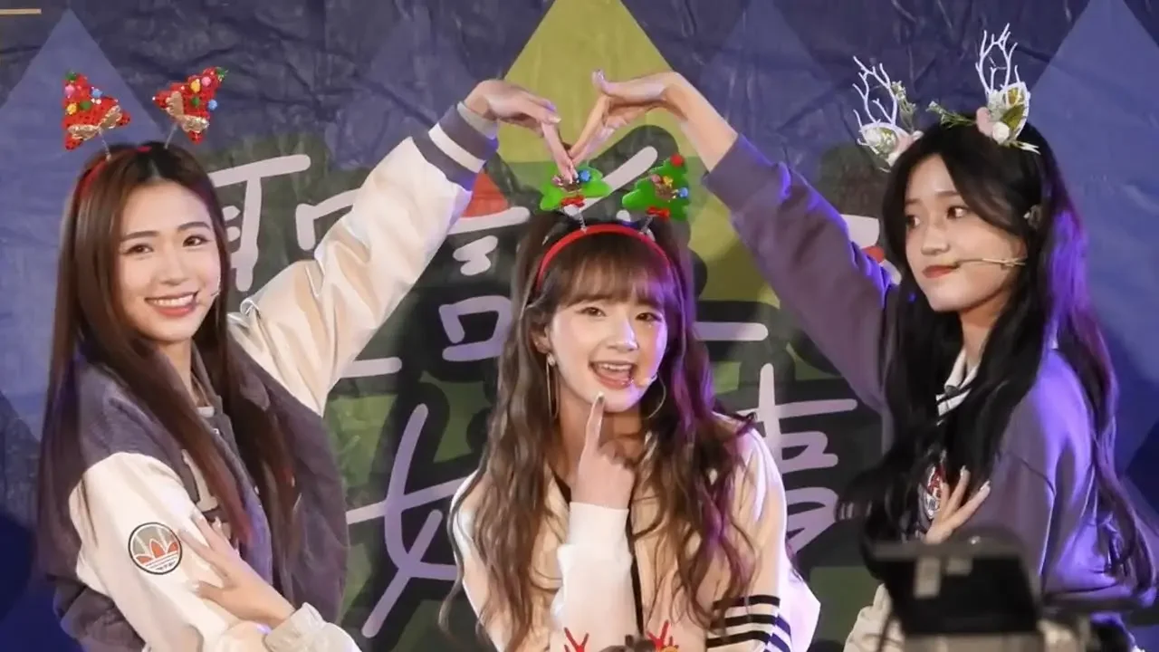 【4K】PINK FUN〈爱的表情/Oh!My Oh!My〉2023圣诞好事集音乐会相机记录20231209@anschannel0403