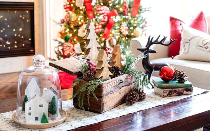 Coffee Table Christmas Decor Ideas To Elevate Your Holiday Home ...