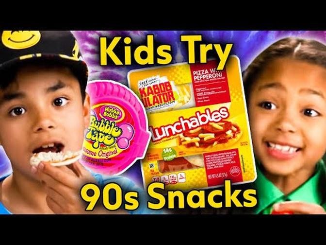 Kids Try 90s Snacks! (Lunchables, Hubba Bubba, Dunkaroos) ｜ Kids REACT