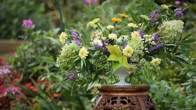 Flower Arrangement from the Garden __ Northlawn Flower Farm