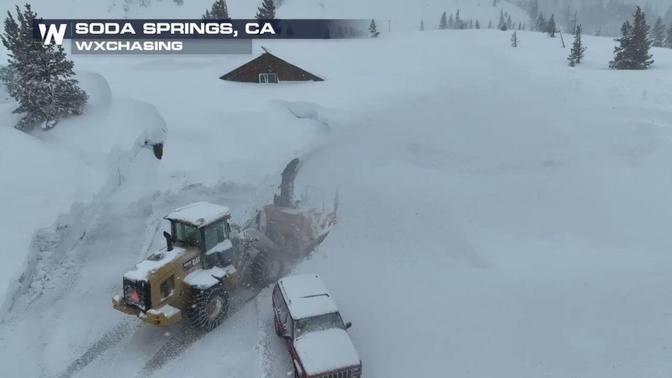 How much snow has fallen in Soda Springs, CA? Well, you are suppose to see a house here