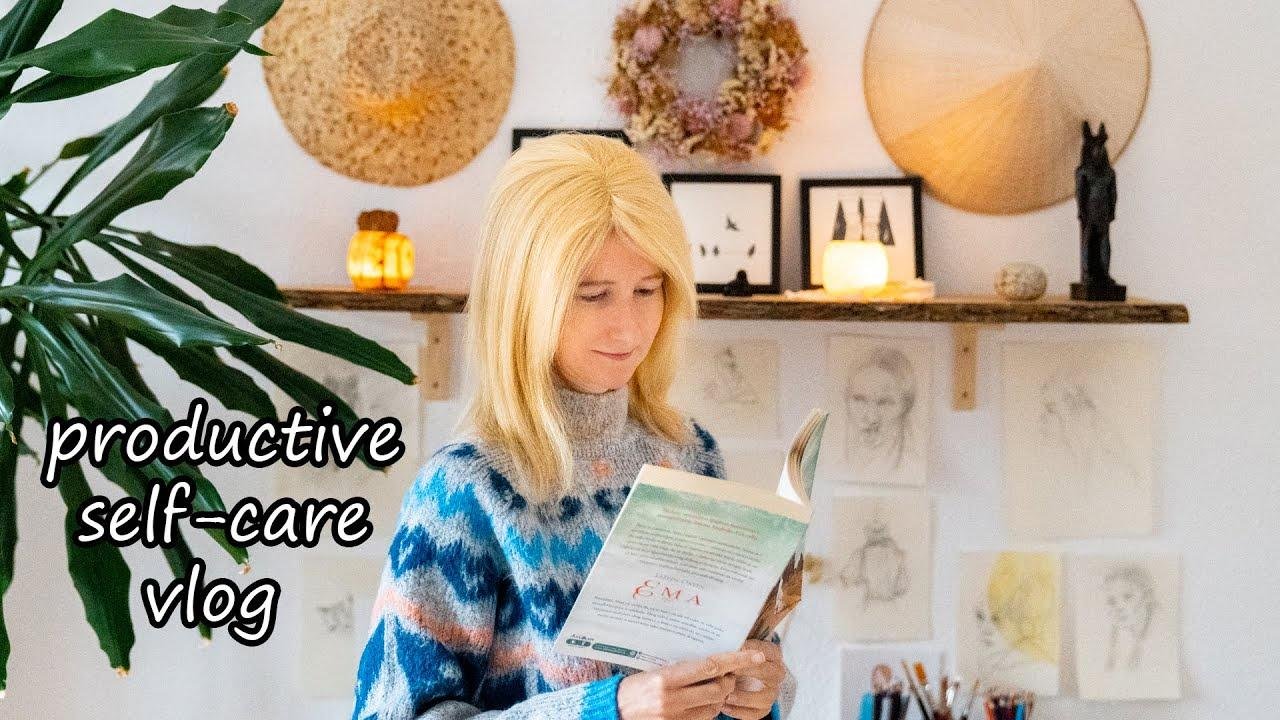 A COZY PRODUCTIVE SELF-CARE VLOG // alone at home, book haul, getting organized, meet my squirrel!