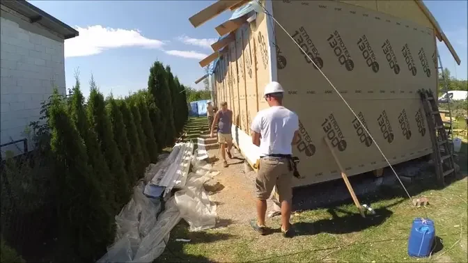 Siding in tiny house, build house yourself DIY