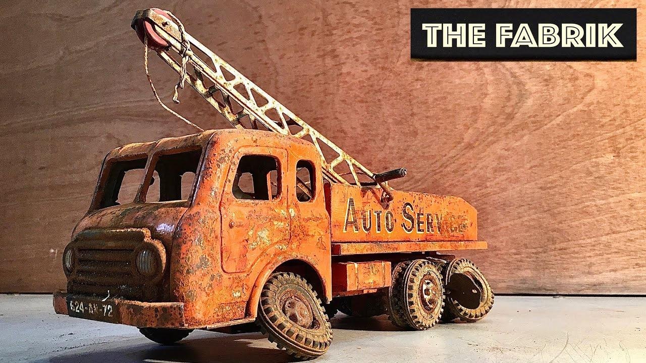 1964 Joustra Tow Truck - Full restoration - Antique rusty toy