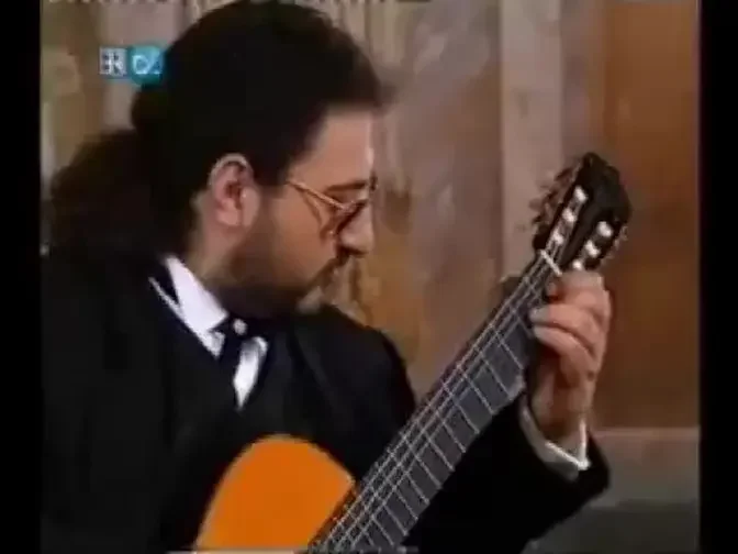 Aniello Desiderio plays Paganini