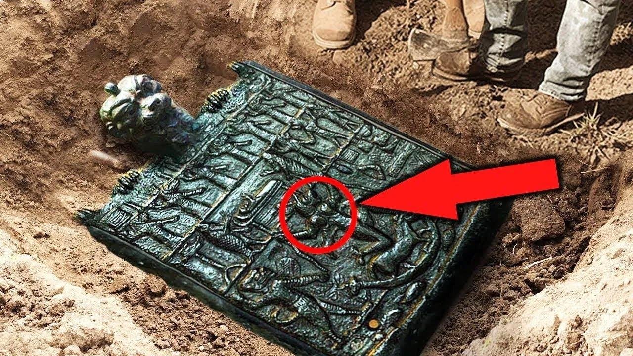 12 Most Amazing Artifacts Finds That Change History