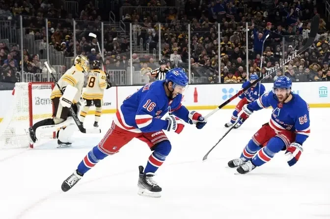 NHL roundup: Vincent Trocheck, Rangers top Bruins in OT