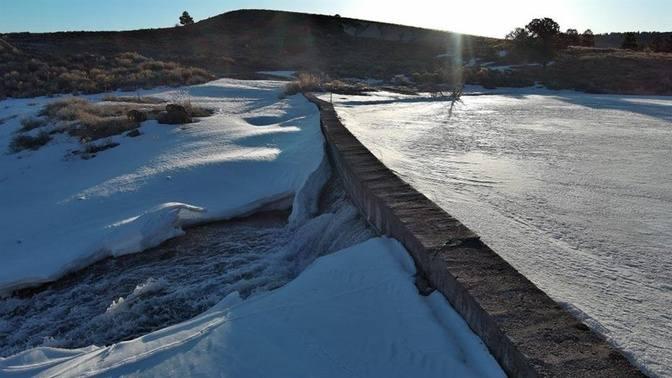 Rural Utah Officials, Residents Monitoring Crack in Reservoir Dam ...