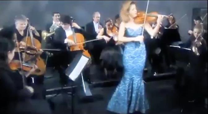 ANNE SOPHIE-MUTTER - Mozart Violin Concerto # 1 Camerata Salzburg
