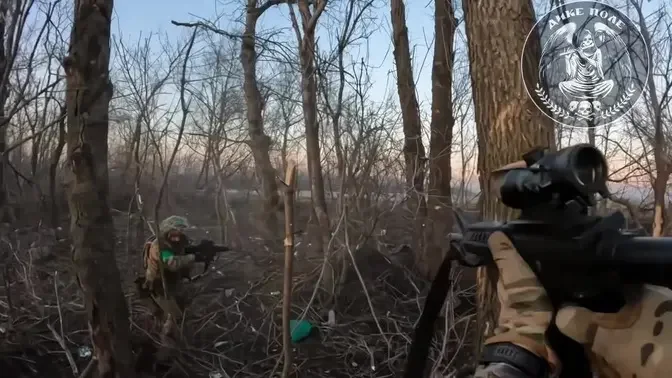 Ukrainian Soldiers Caught In Close Range Firefight With Wagner Group Fighters - GoPro Helmet Cam
