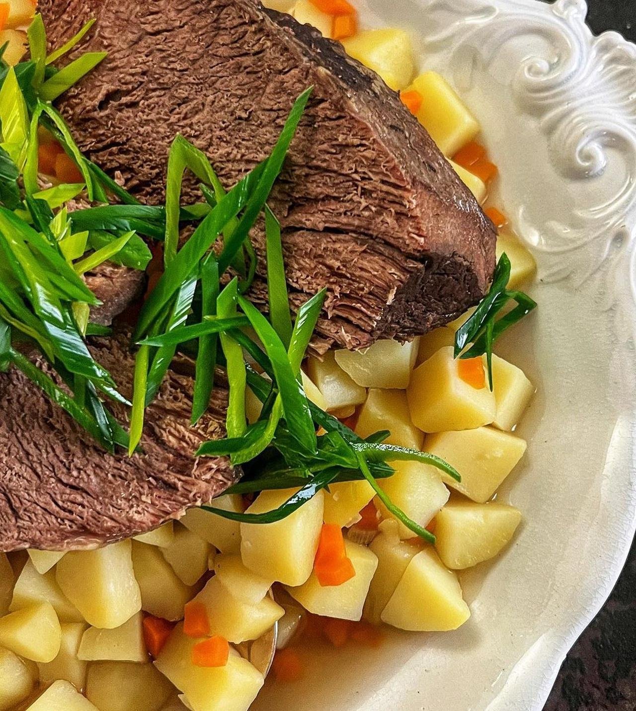 Tafelspitz mit Bouillonkartoffeln und feiner Meerrettich Sauce 🍃